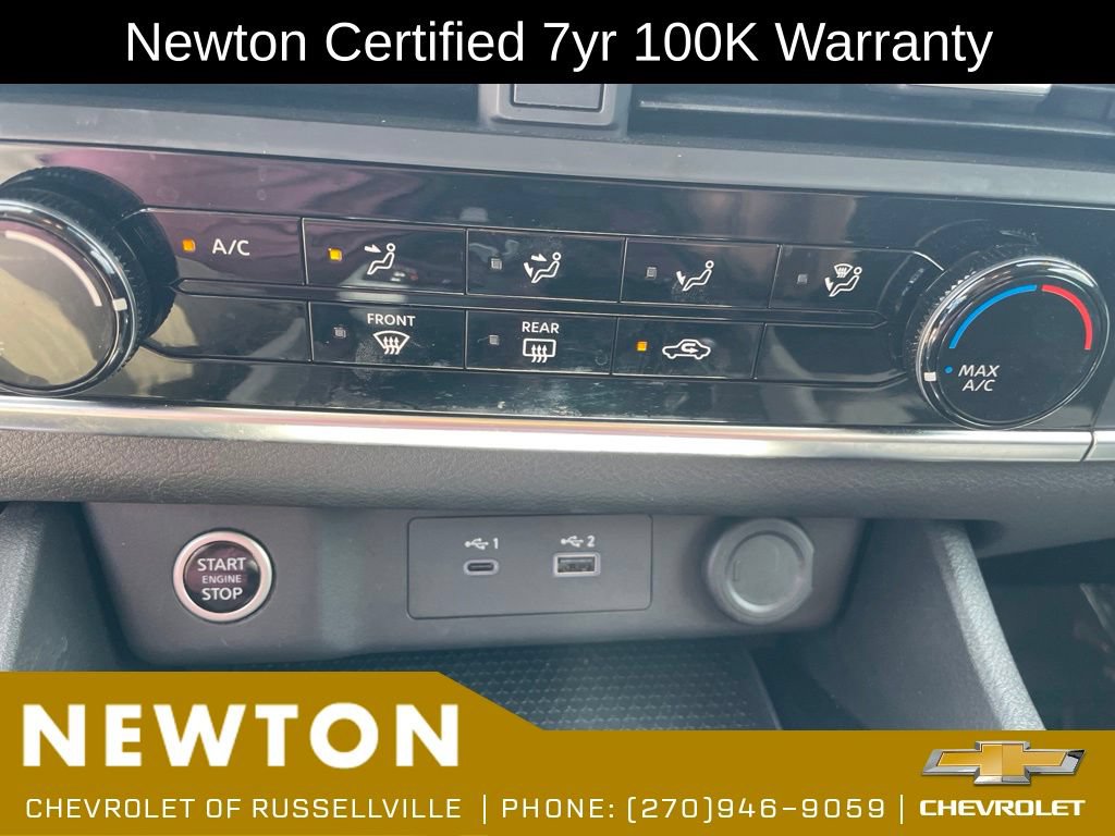 Used 2023 Nissan Rogue S FWD image 11