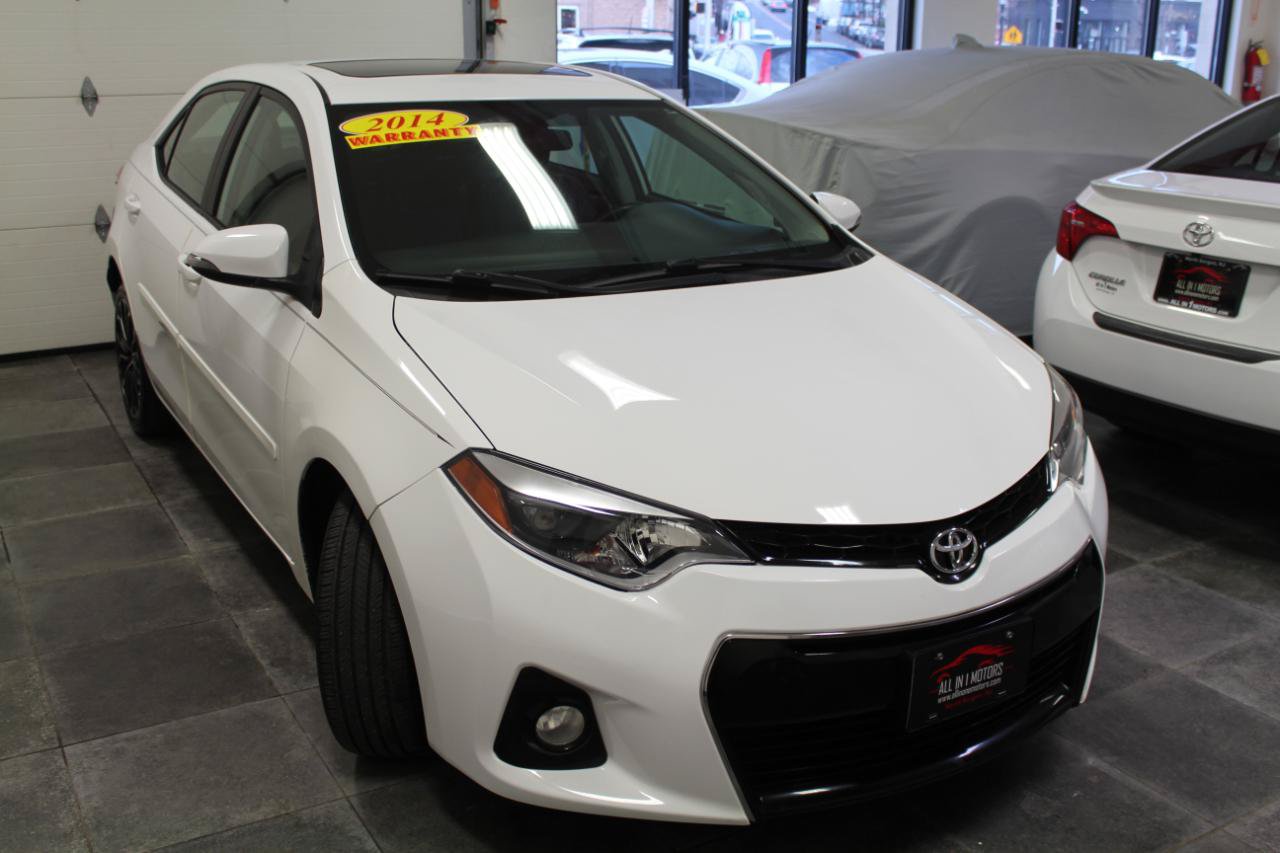 Used 2014 Toyota Corolla S w/ Driver Convenience Package FWD image 3