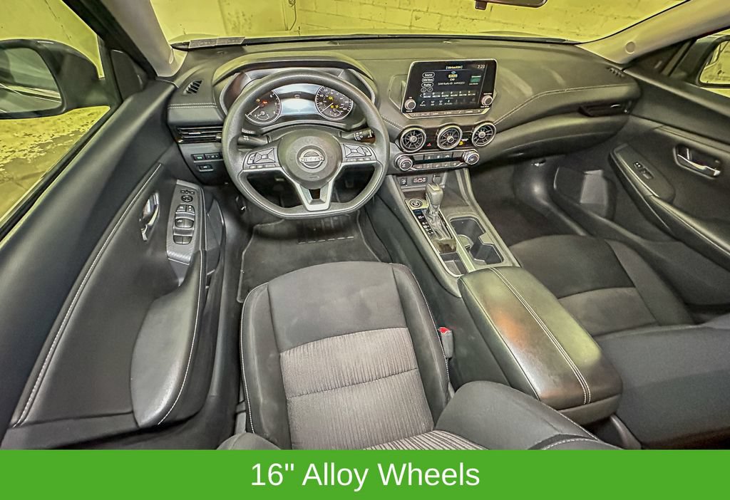 Used 2024 Nissan Sentra SV FWD image 12