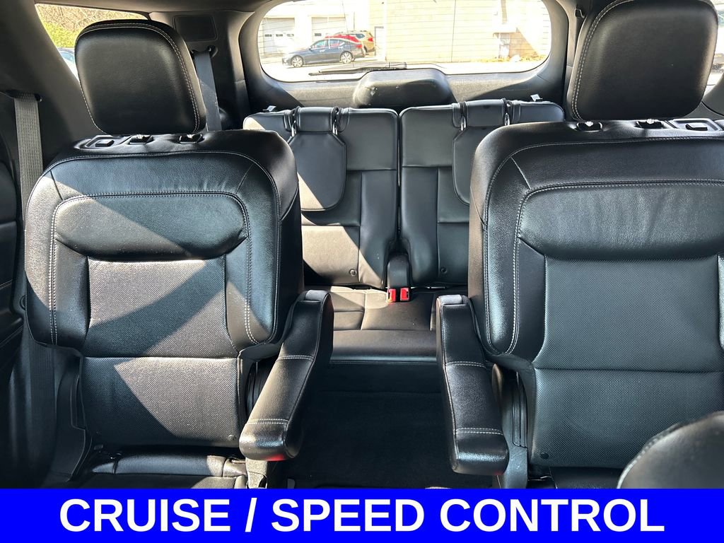 Used 2020 Ford Explorer Limited w/ Class III Trailer Tow Package image 21