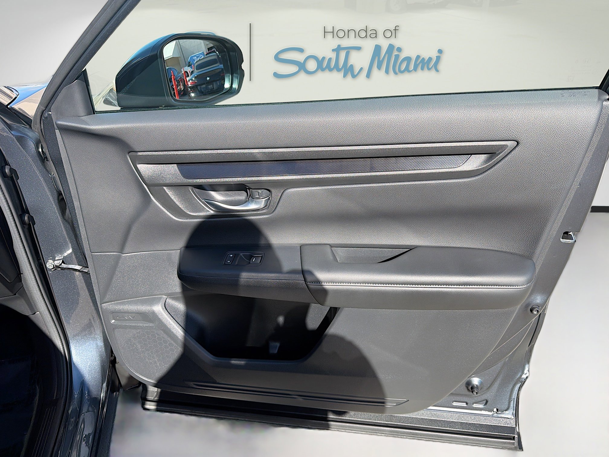 Used 2025 Honda CR-V LX image 33