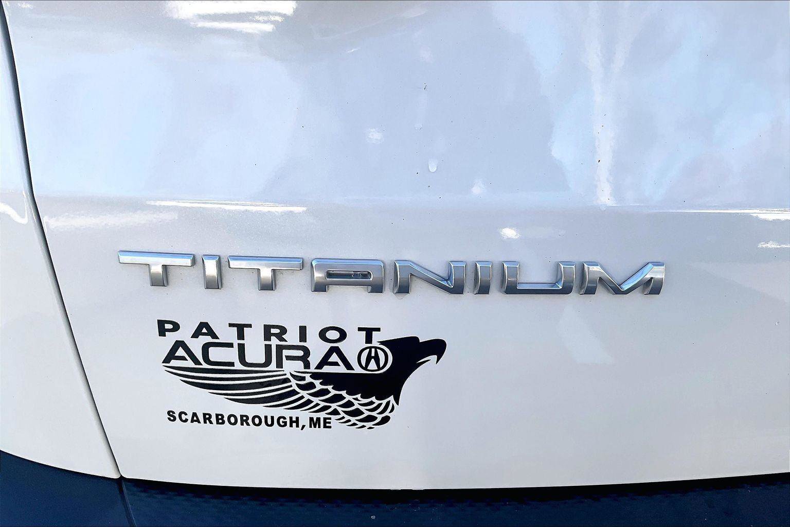 Used 2022 Ford Escape Titanium w/ Class II Trailer Tow Package image 33