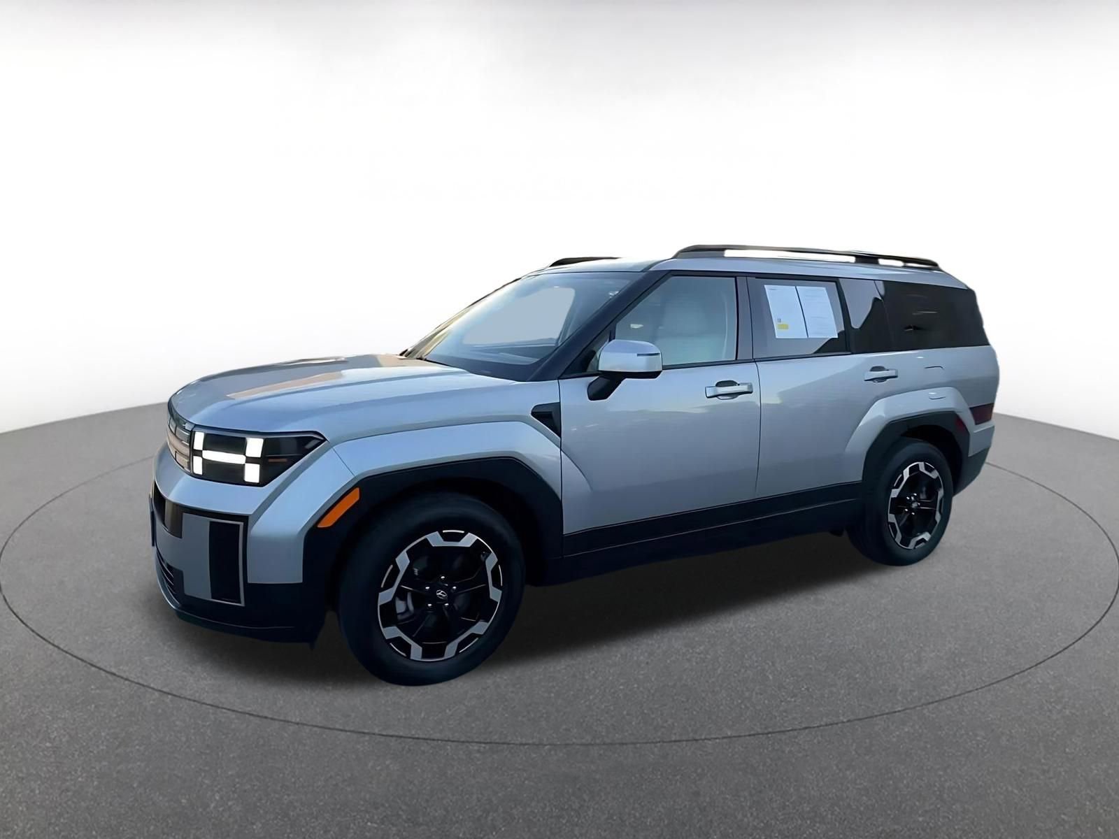 Used 2025 Hyundai Santa Fe SEL image 8