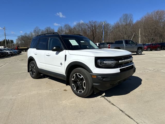 Used 2024 Ford Bronco Sport Outer Banks image 11