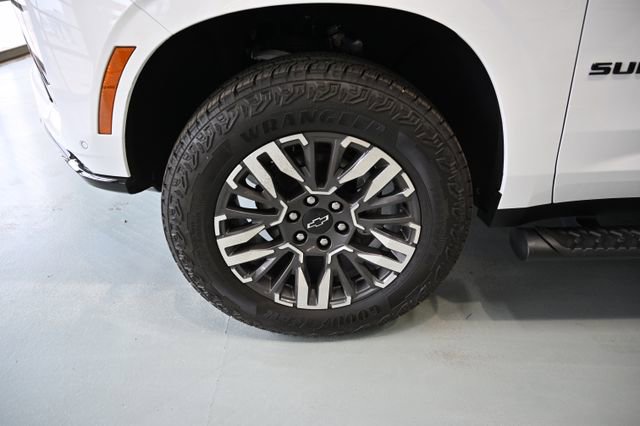 New 2026 Chevrolet Suburban Z71 w/ Comfort Package image 33
