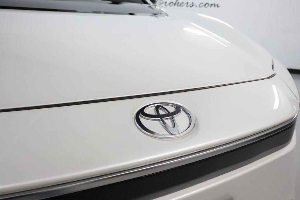 Used 2023 Toyota bZ4X AWD w/ Weather Package image 9