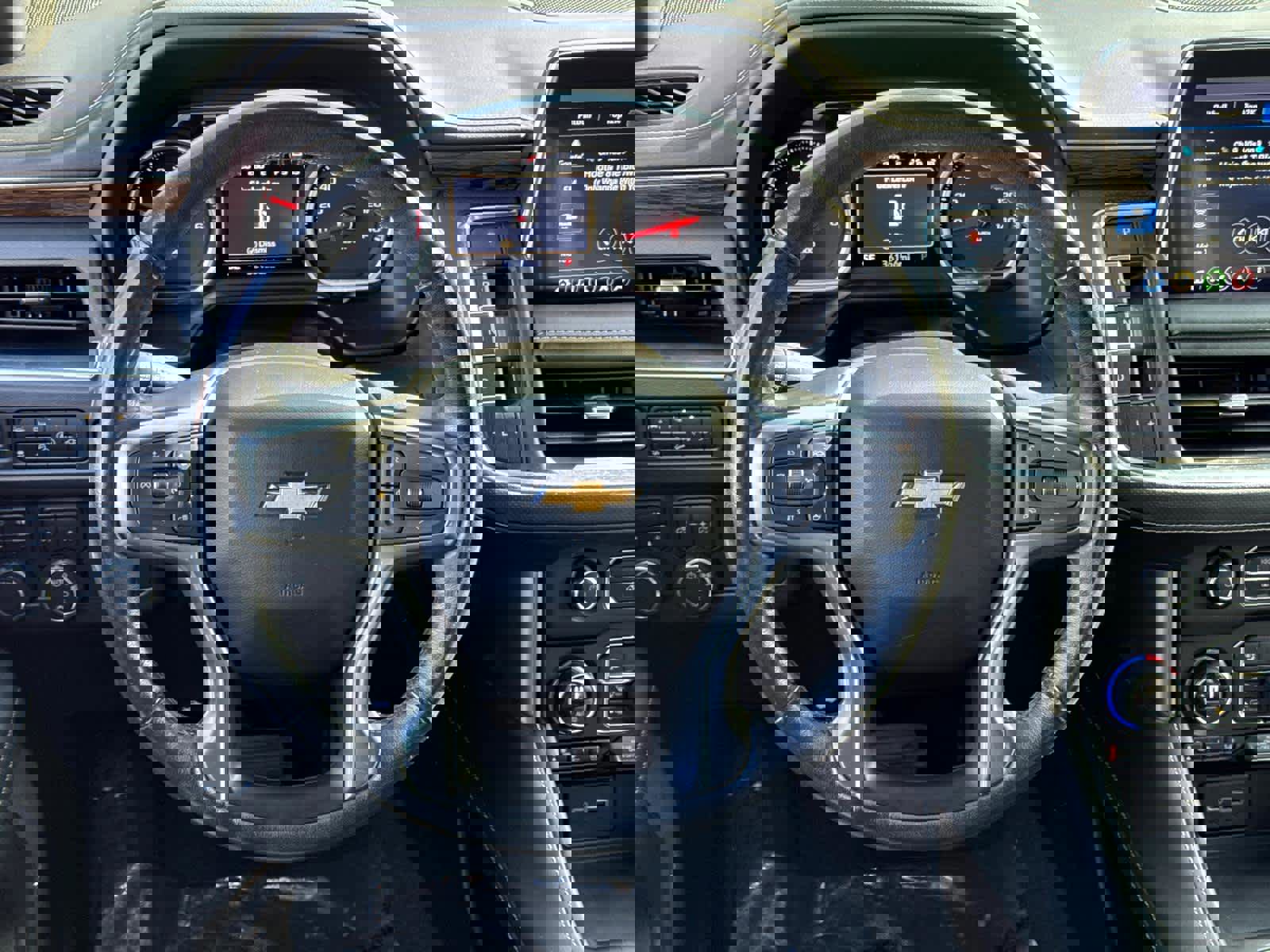 Used 2021 Chevrolet Tahoe Premier image 17