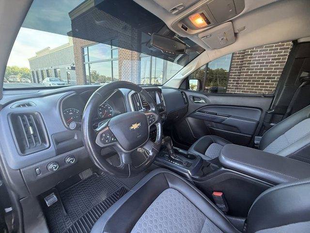 Used 2021 Chevrolet Colorado Z71 w/ Z71 Midnight Edition AWD/4WD image 18