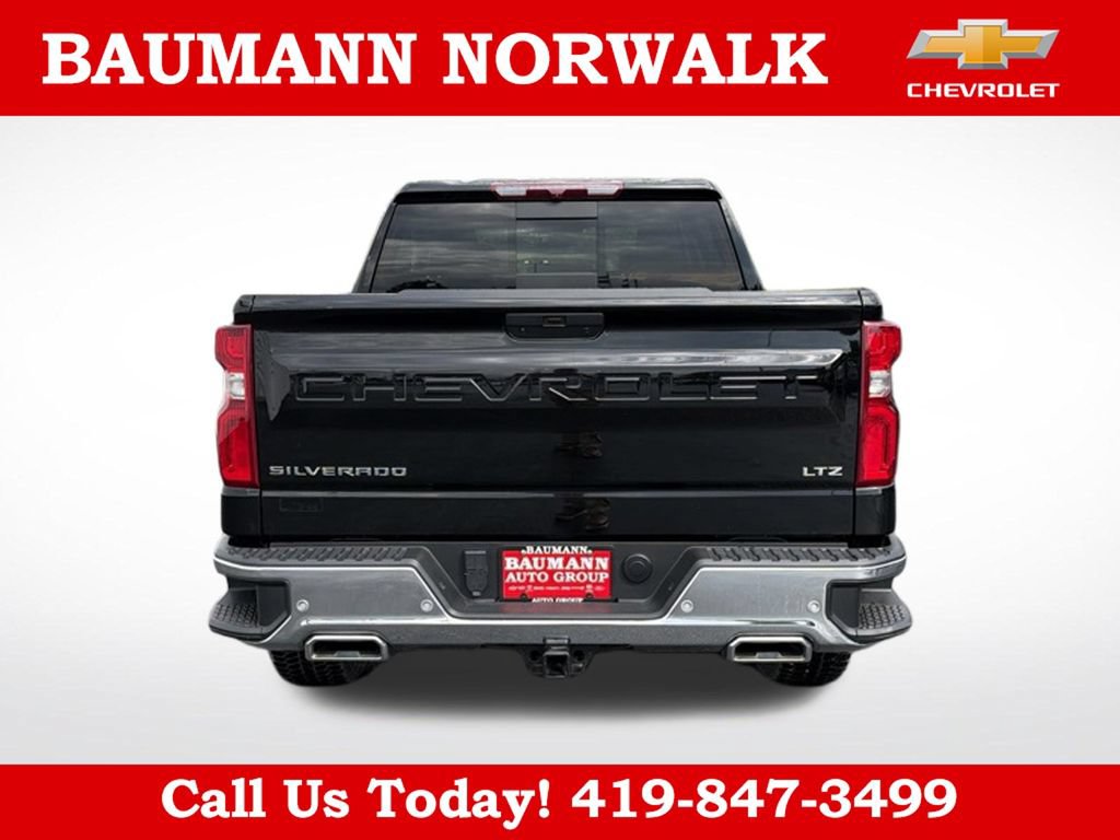 Used 2021 Chevrolet Silverado 1500 LTZ AWD/4WD image 4