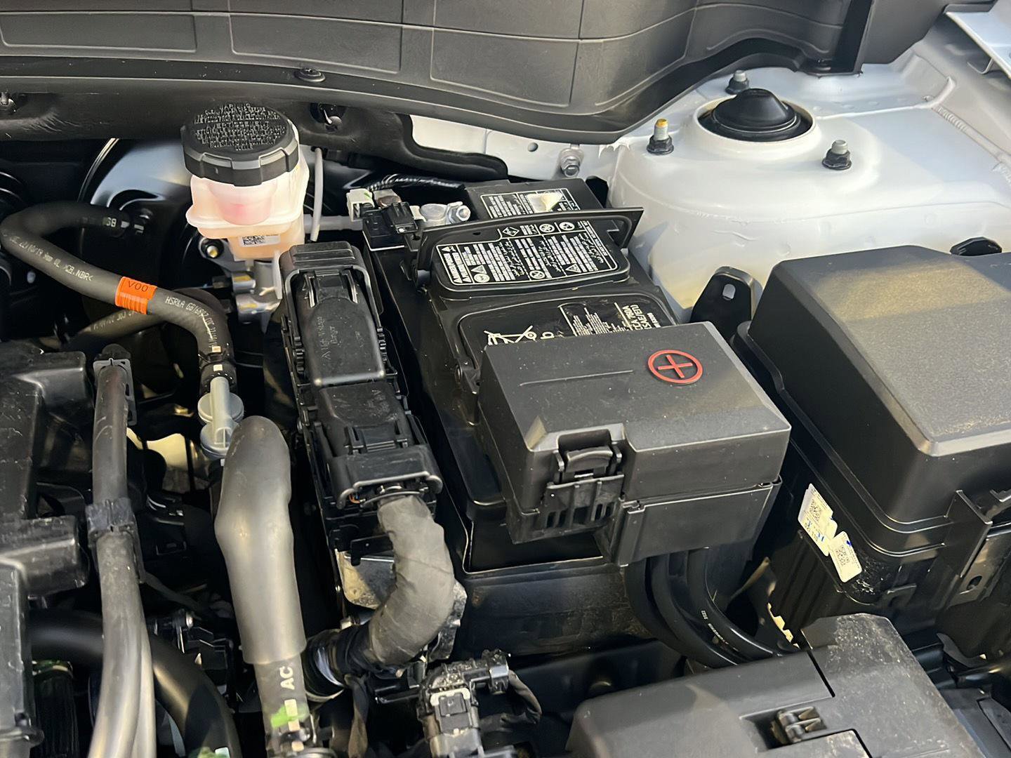 Used 2023 Kia Sportage SX image 38