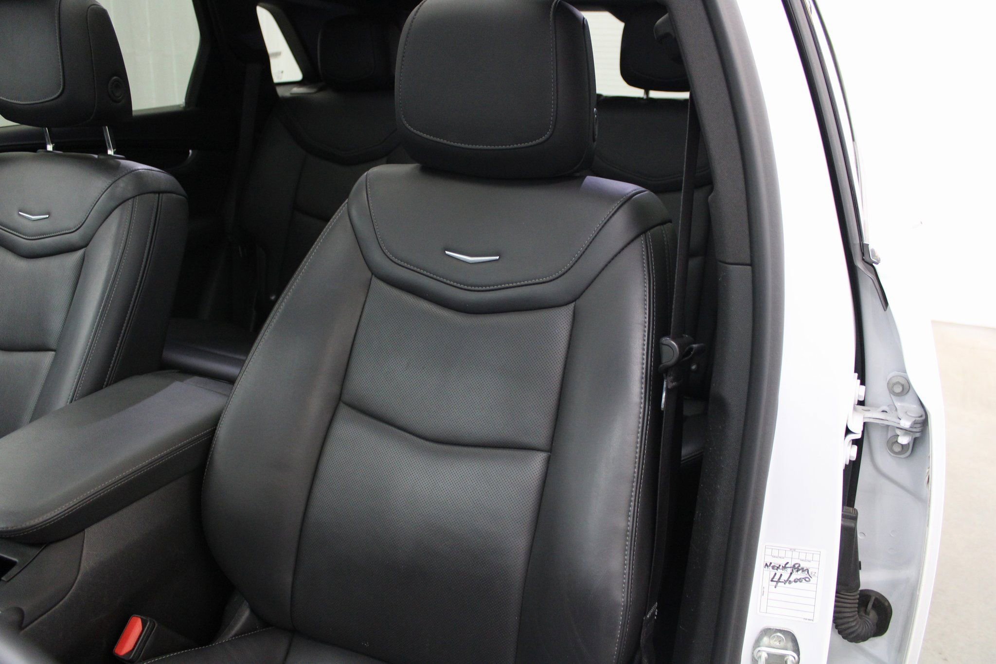 Used 2023 Cadillac XT5 Premium Luxury image 23