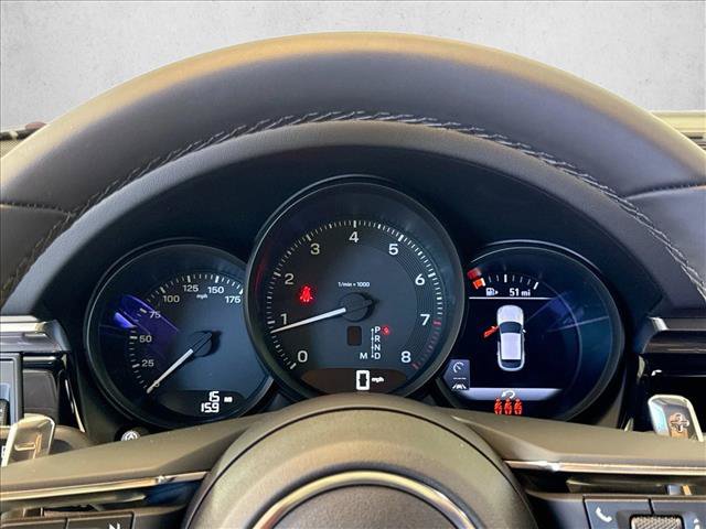 Used 2026 Porsche Macan AWD/4WD image 15