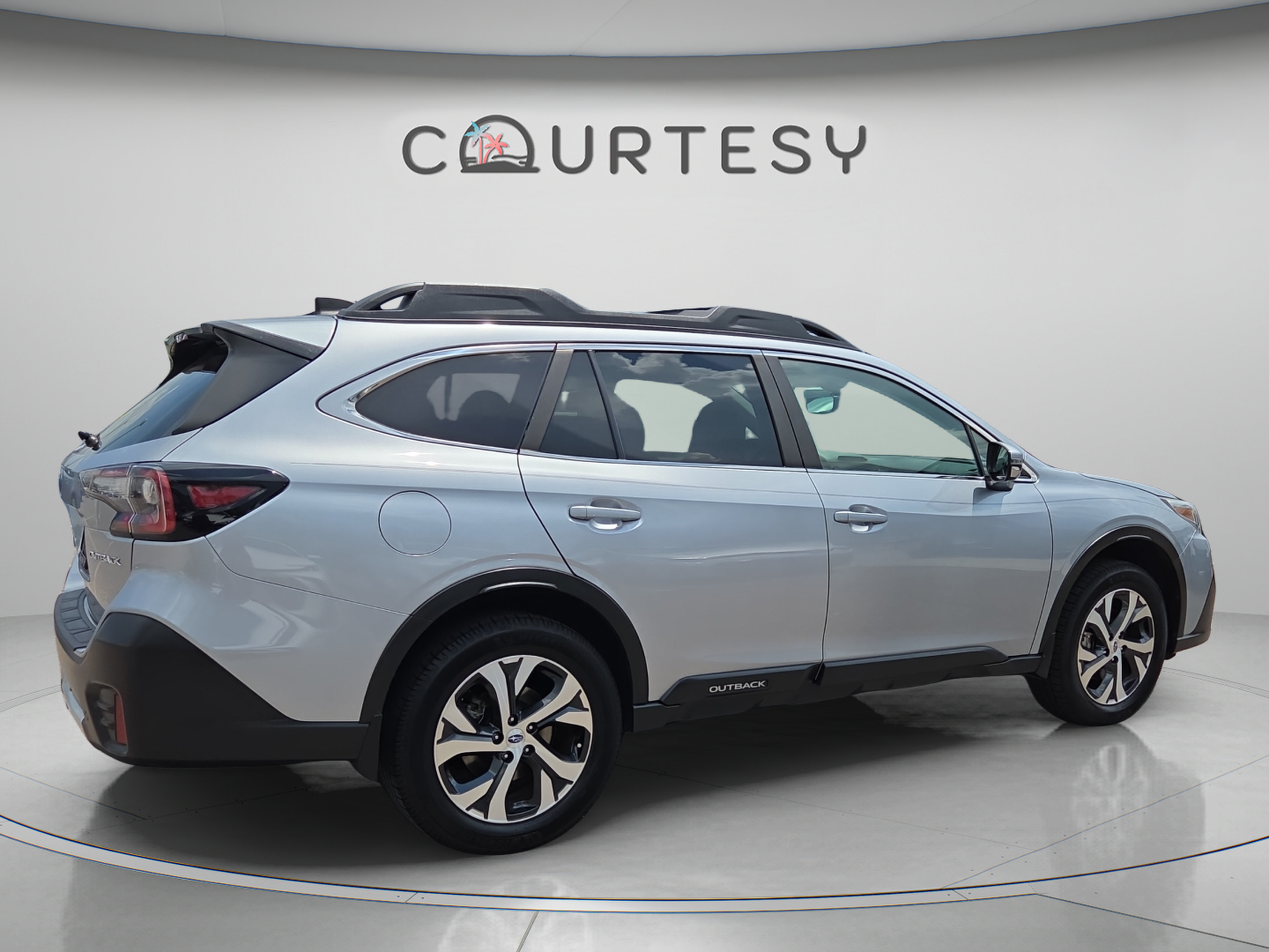 Used 2022 Subaru Outback Limited AWD/4WD image 5