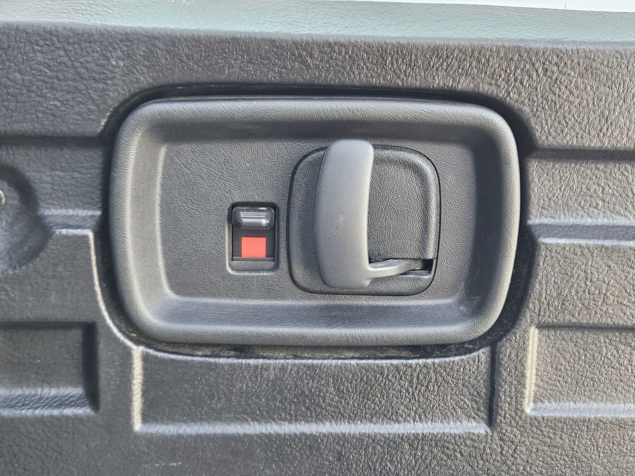 Used 2024 GMC Savana 2500 w/ Driver Convenience Package image 22