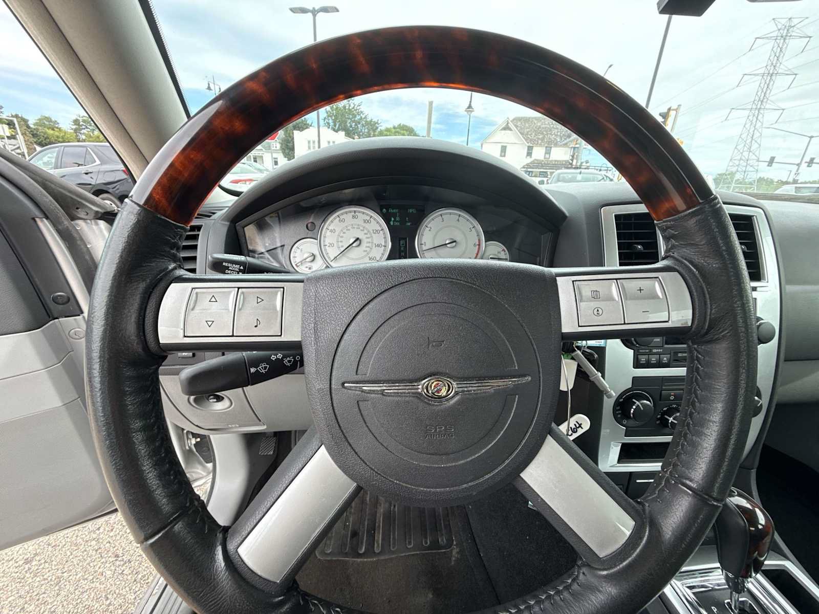 Used 2006 Chrysler 300 C w/ Sound Group II AWD/4WD image 11