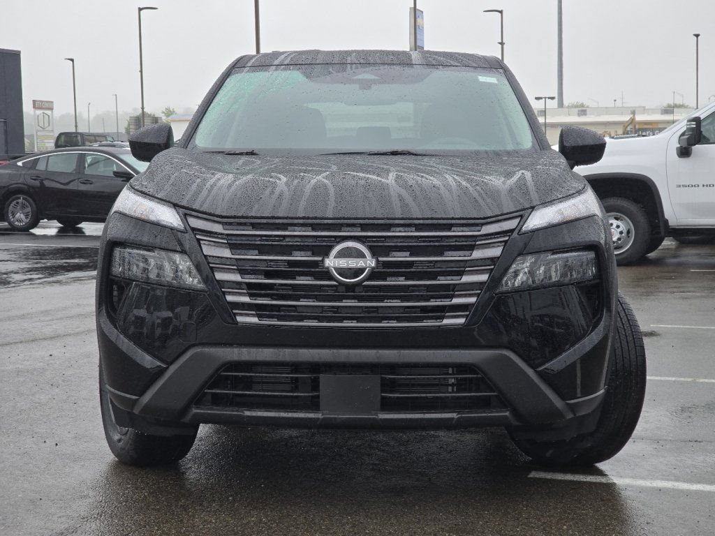 New 2026 Nissan Rogue SV w/ Cold Weather Package AWD/4WD image 9