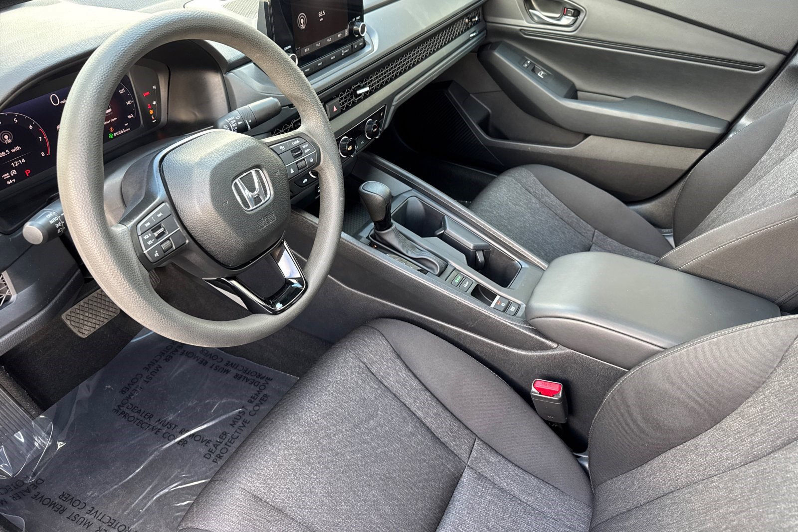 Used 2025 Honda Accord SE image 4