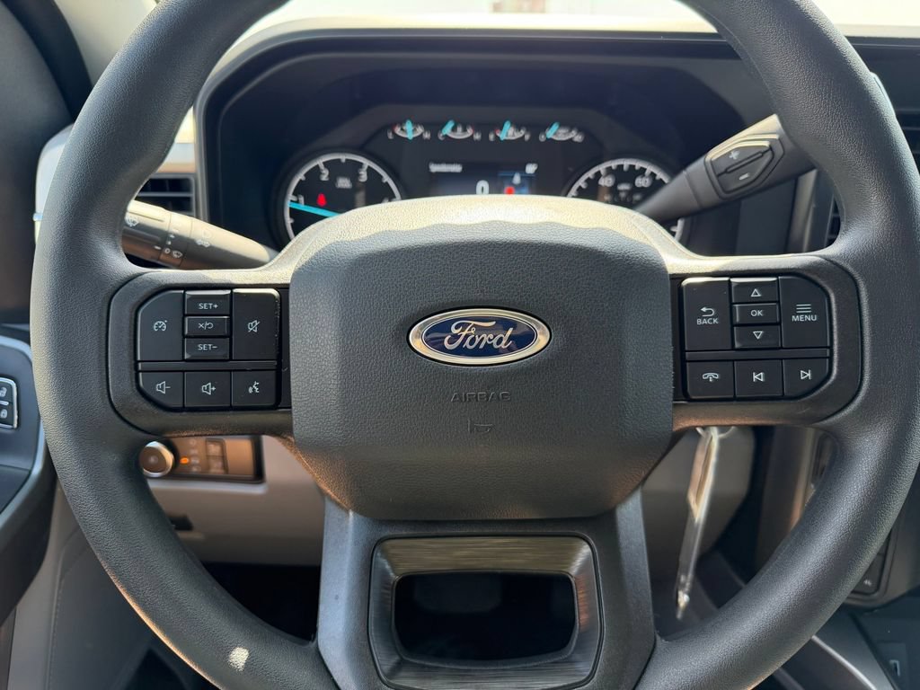 New 2026 Ford F250 XLT w/ FX4 Off-Road Package AWD/4WD image 27