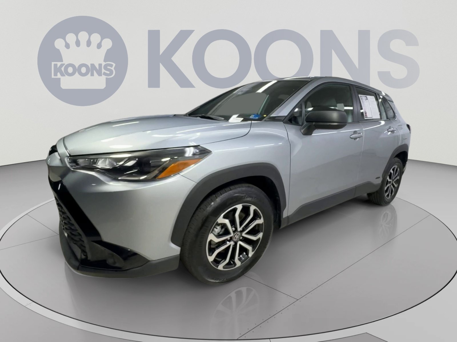 Used 2024 Toyota Corolla Cross AWD Hybrid image 5