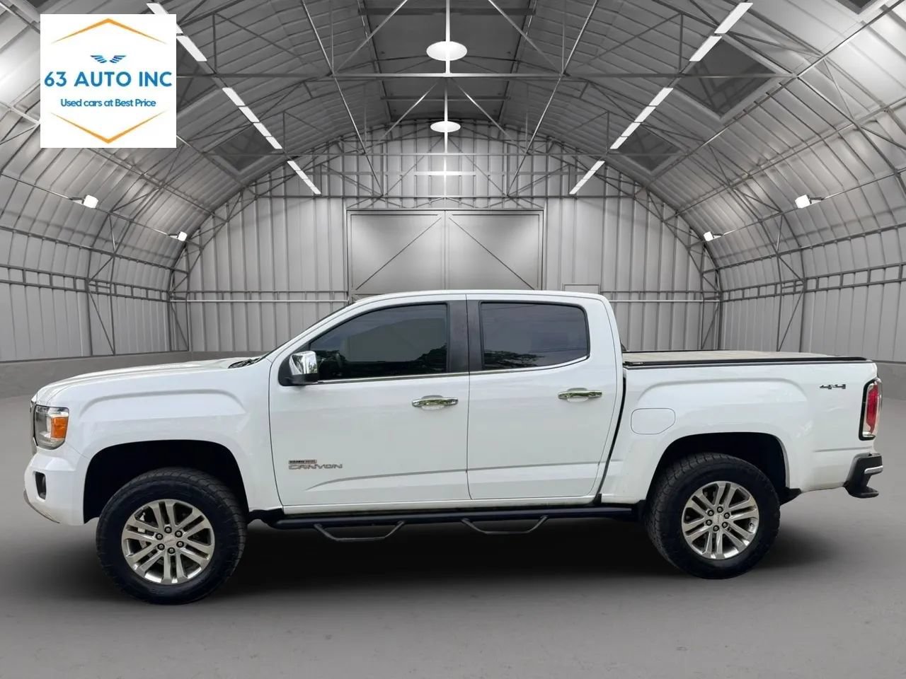 Used 2018 GMC Canyon SLT w/ Driver Alert Package AWD/4WD image 2