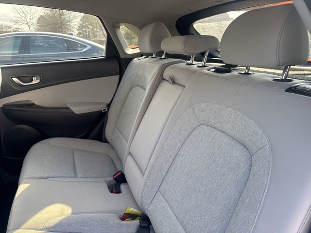 Used 2023 Hyundai Kona SE w/ Cargo Package image 15