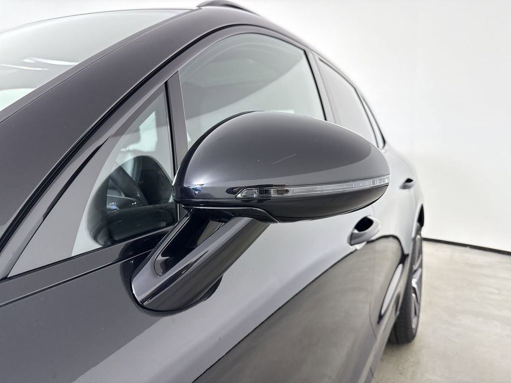 New 2026 Porsche Macan S AWD/4WD image 12