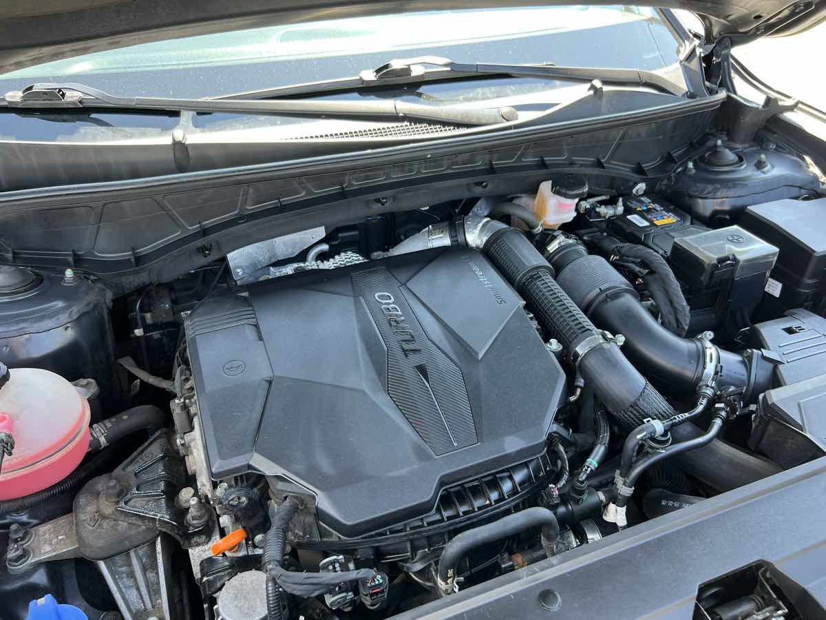 Used 2023 Hyundai Santa Cruz SEL Premium image 21