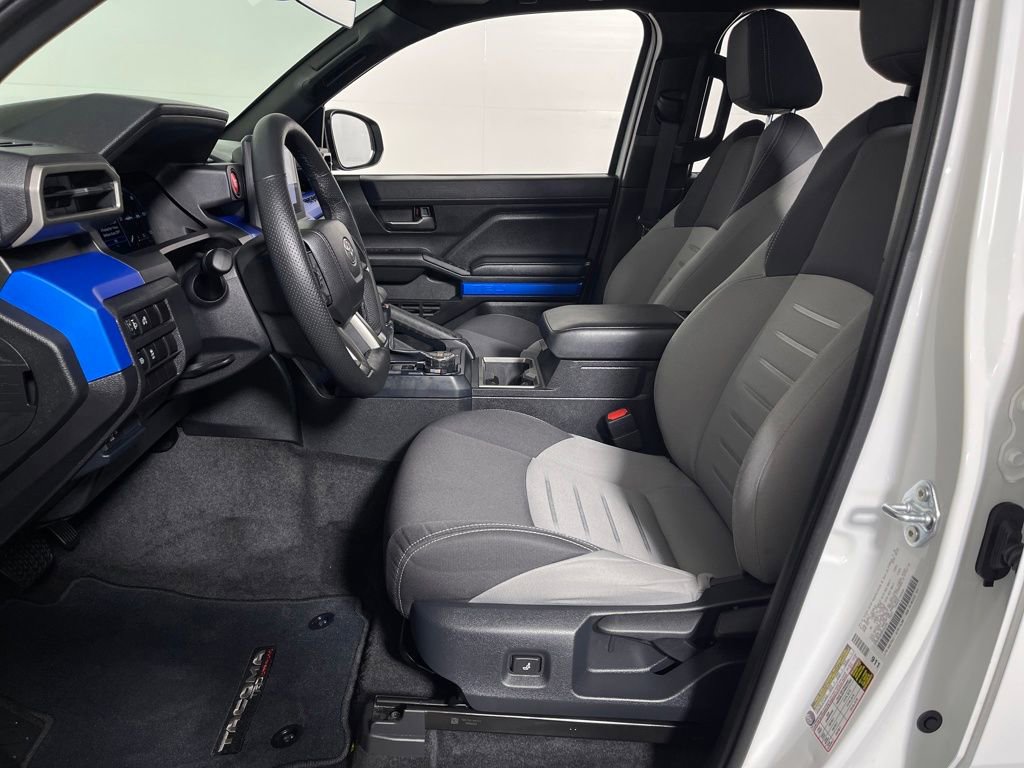 Certified 2025 Toyota Tacoma TRD Off-Road image 12