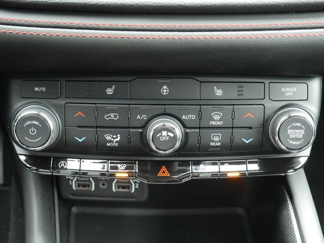 Used 2025 Dodge Durango GT w/ Trailer Tow Group IV RWD image 23