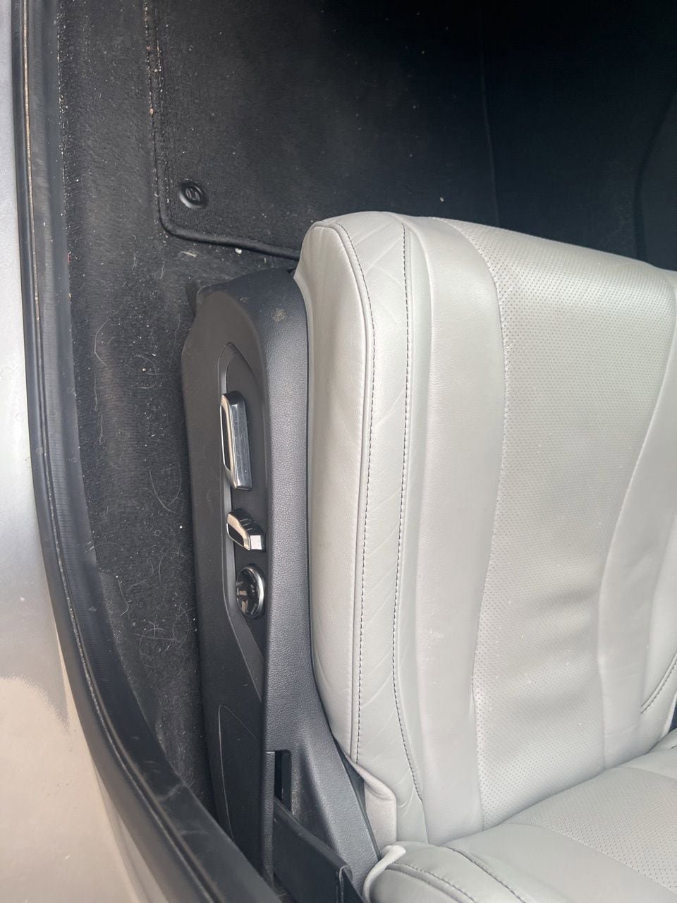 Used 2022 Acura MDX FWD w/ Technology Package image 8