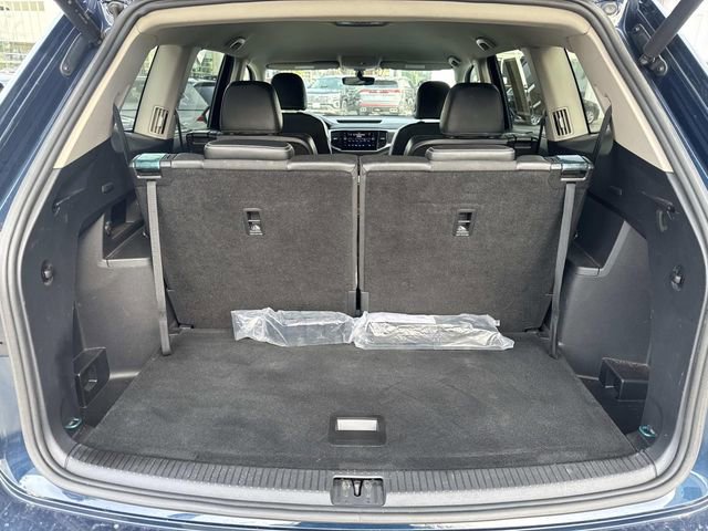 Certified 2023 Volkswagen Atlas SE image 6