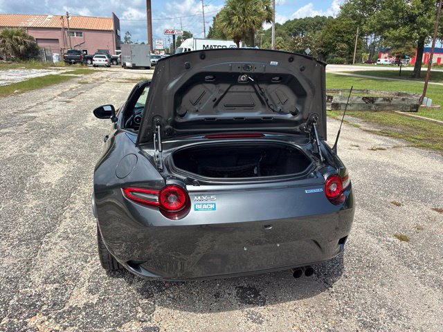 Used 2024 MAZDA MX-5 Miata Grand Touring w/ Weather Package RWD image 18