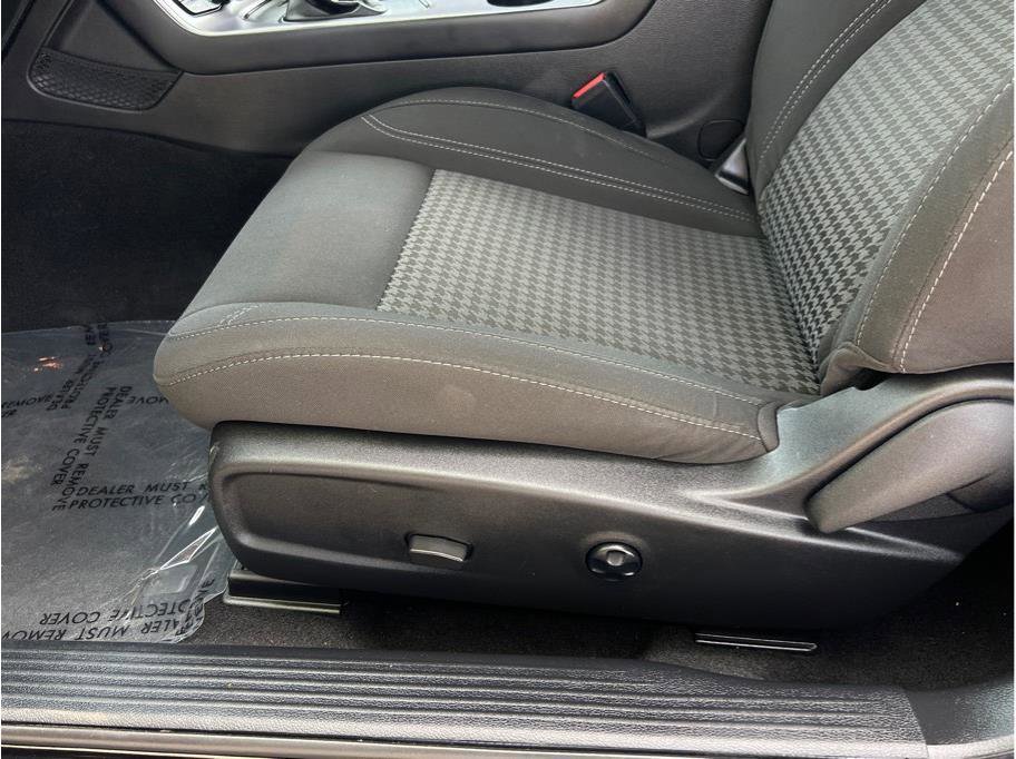 Used 2021 Dodge Challenger SXT w/ Blacktop Package image 6