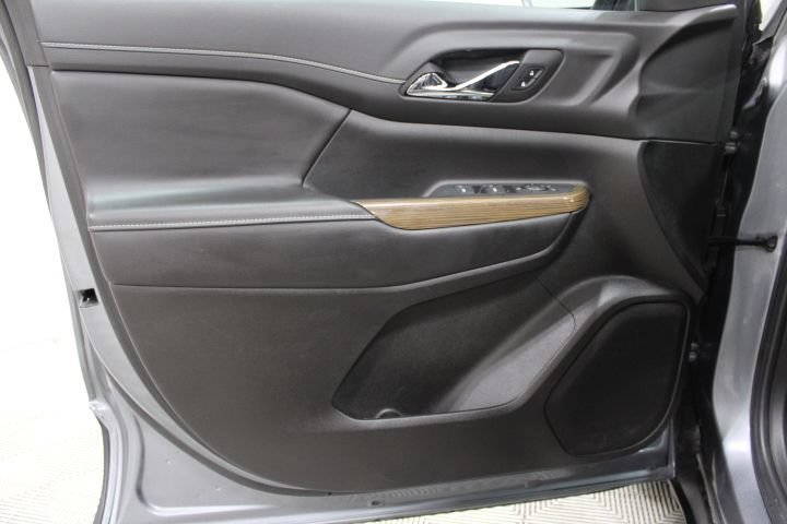 Used 2022 GMC Acadia SLE AWD/4WD image 17