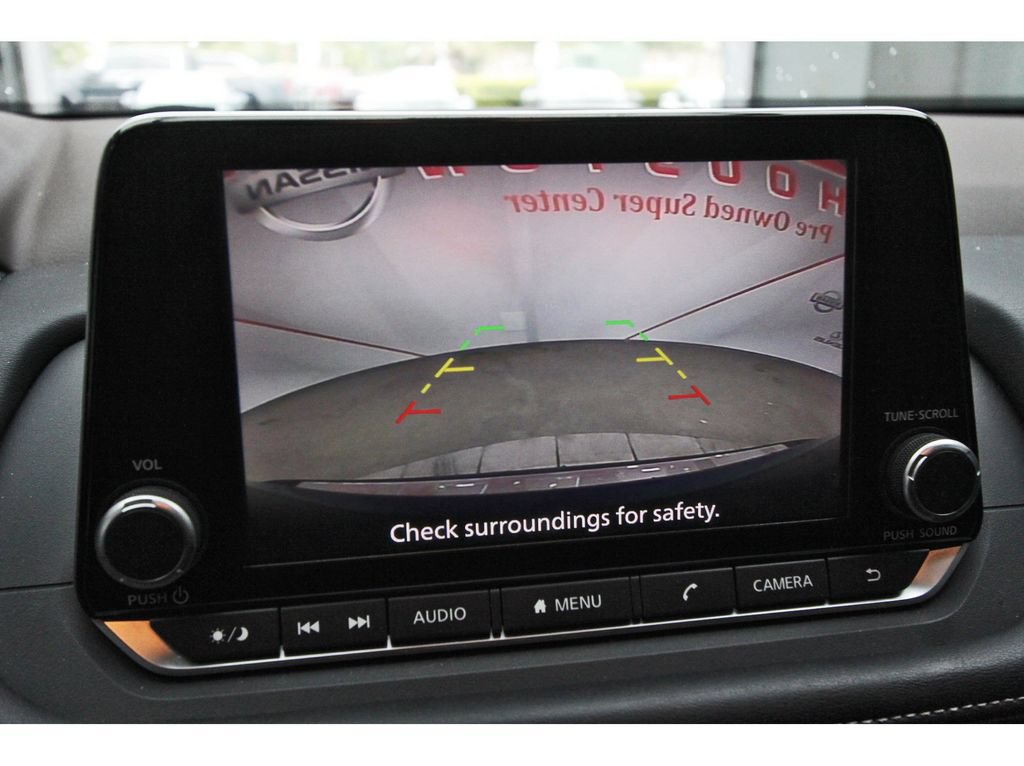Used 2023 Nissan Rogue SV w/ SV Premium B Package FWD image 11