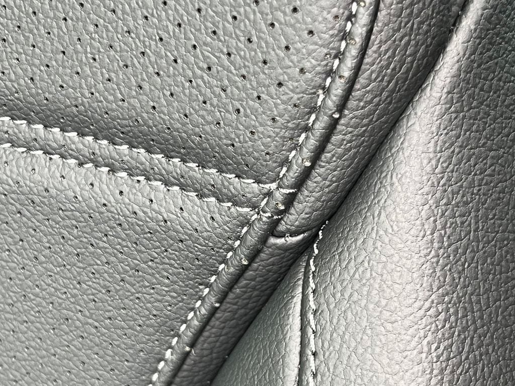 New 2027 Mercedes-Benz GLC 300 4MATIC image 13