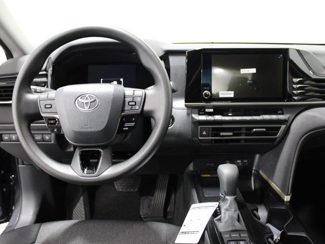 New 2026 Toyota Camry LE image 5