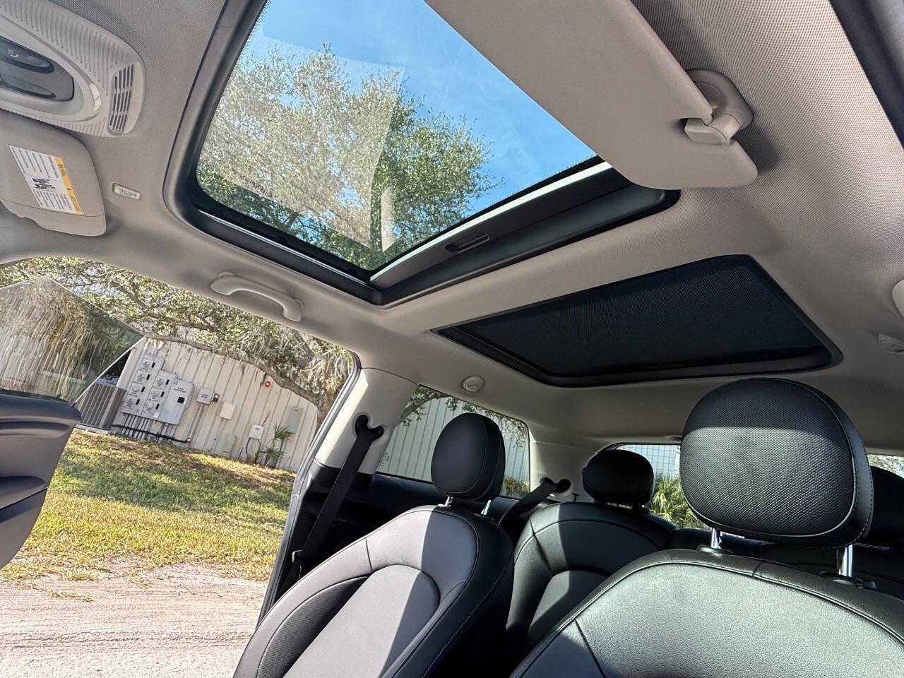 Used 2020 MINI Cooper 2-Door Hardtop image 14