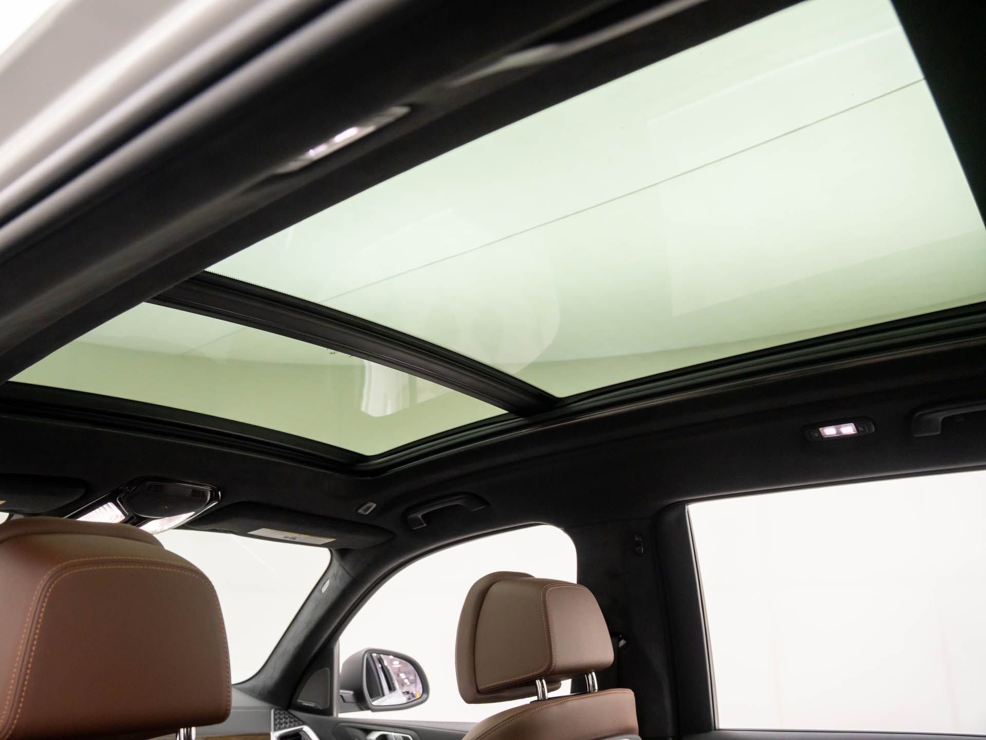 Certified 2025 BMW X7 xDrive40i image 19