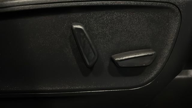 Used 2024 Ford Escape Platinum image 32
