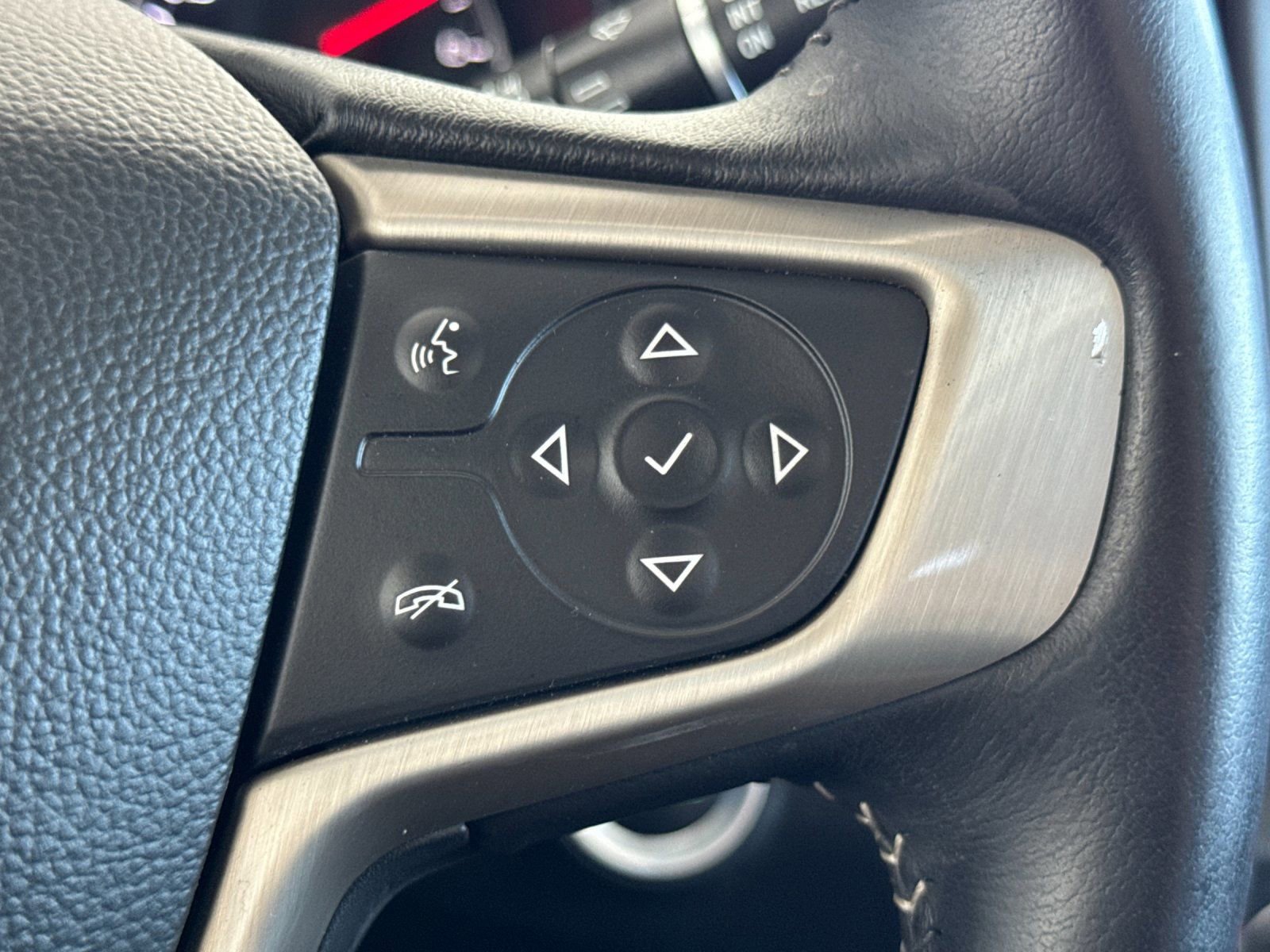 Used 2022 GMC Terrain Denali image 29