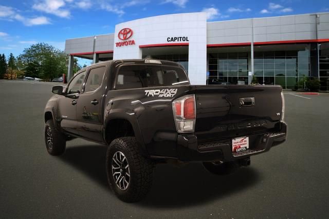 Used 2023 Toyota Tacoma TRD Sport AWD/4WD image 4