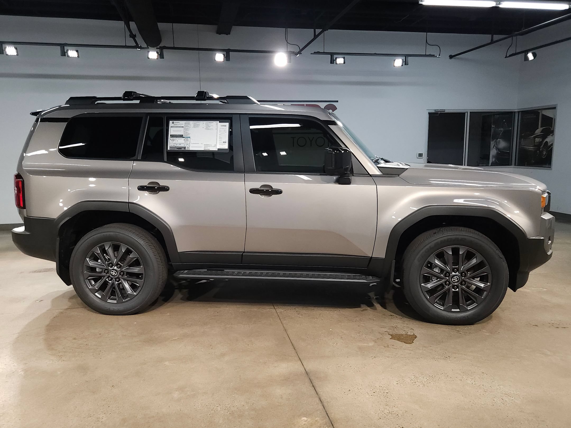 New 2027 Toyota Land Cruiser w/ Premium Package AWD/4WD image 8