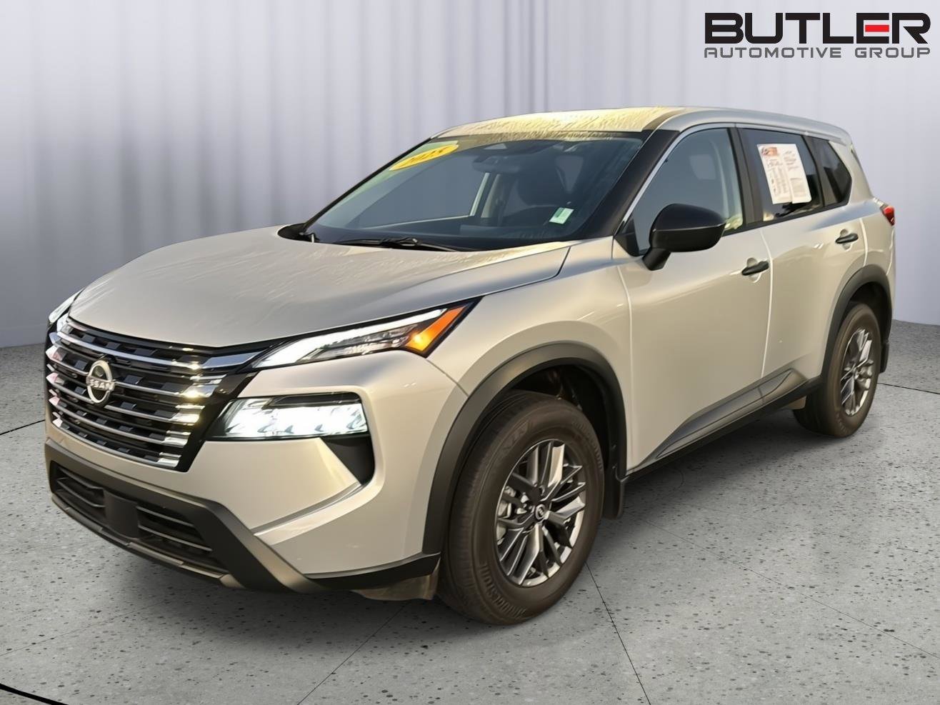 Used 2025 Nissan Rogue S