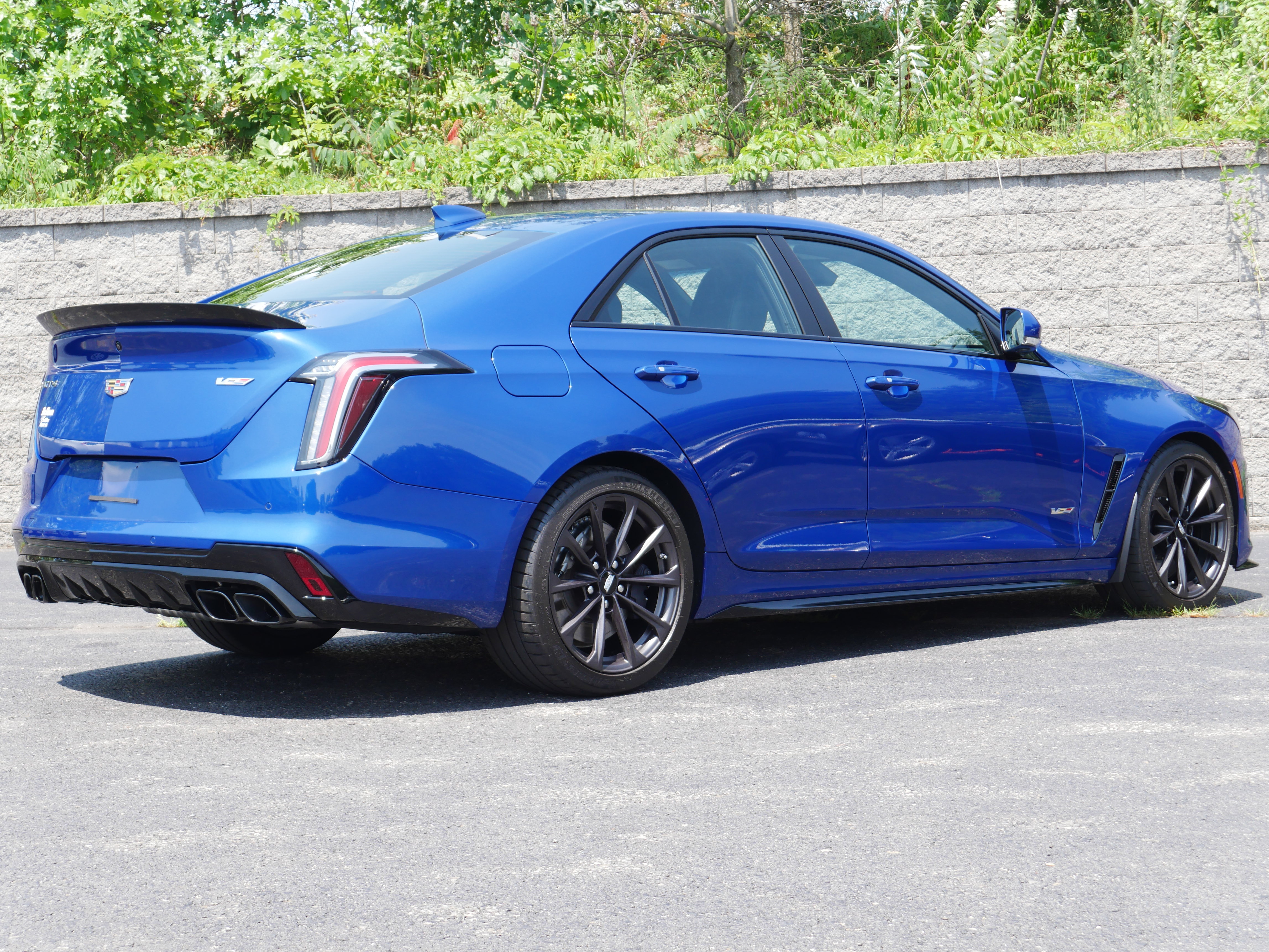 Certified 2022 Cadillac CT4 V Blackwing w/ Technology Package RWD image 7