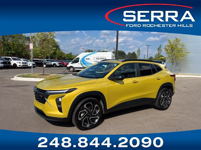Used 2024 Chevrolet Trax RS w/ Sunroof Package FWD image 1