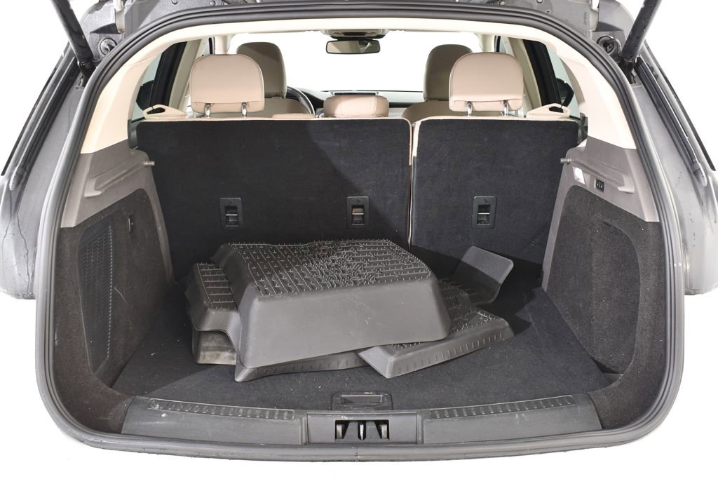 Used 2022 Lincoln Corsair AWD w/ Equipment Group 101A image 20
