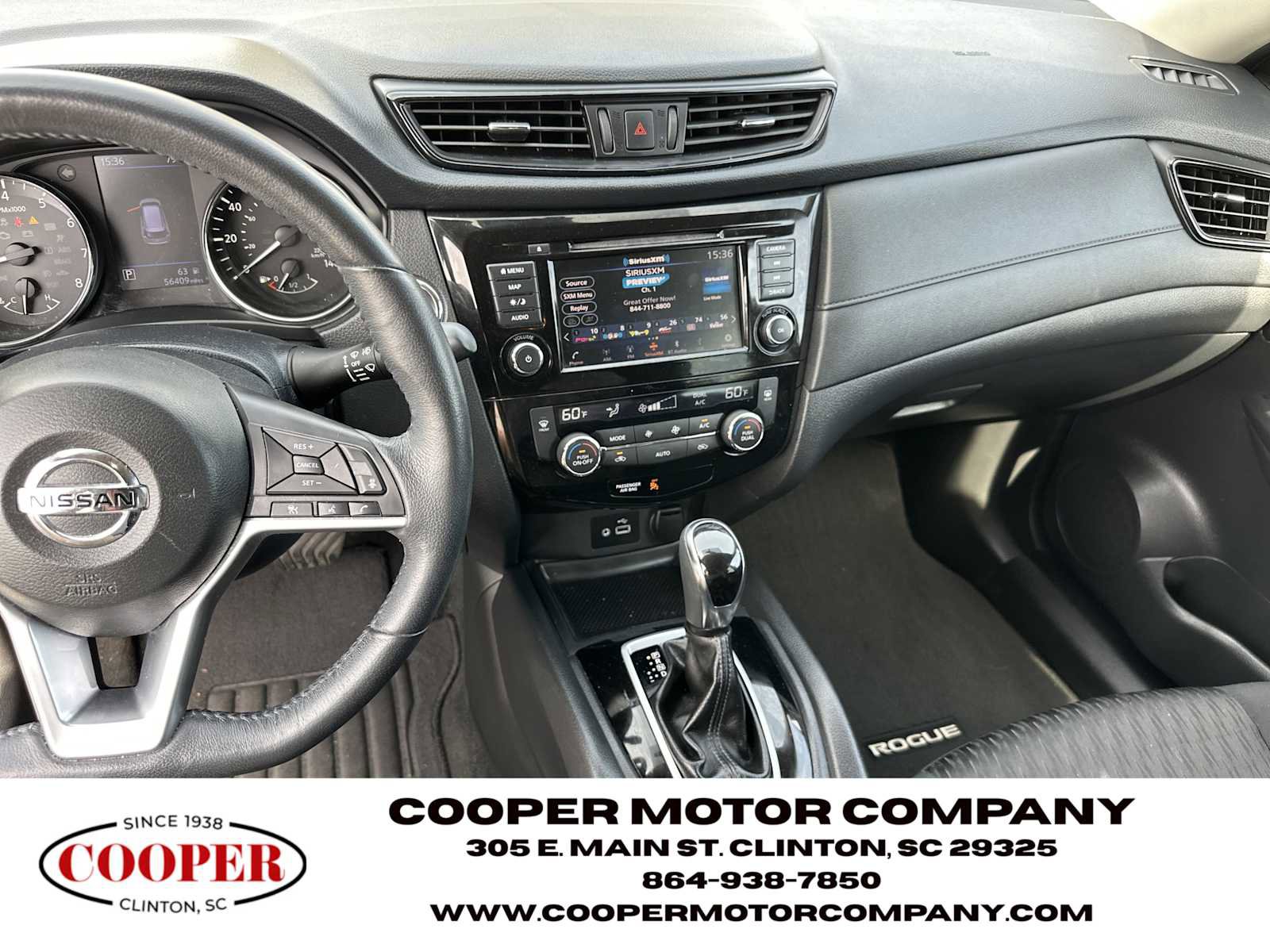 Used 2018 Nissan Rogue SV w/ Premium Package image 25