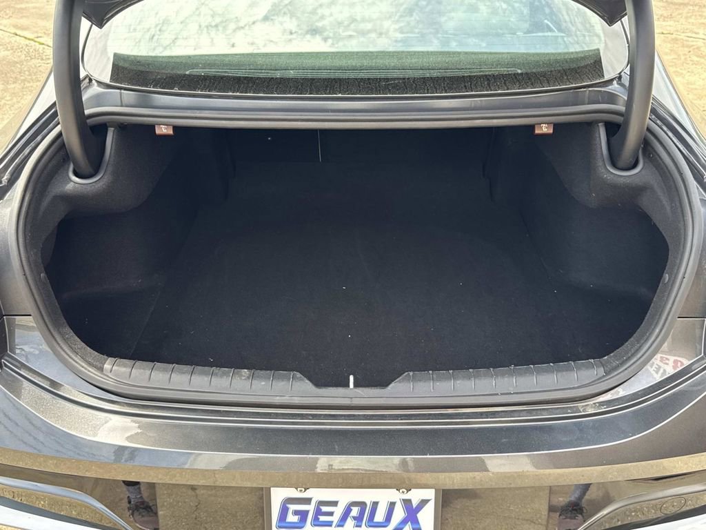 Used 2025 Hyundai Sonata SEL FWD image 12