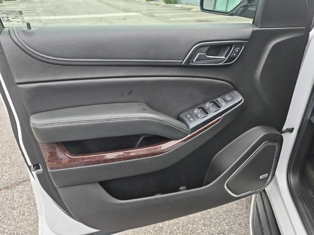 Used 2018 GMC Yukon SLE w/ HD Trailering Package AWD/4WD image 23